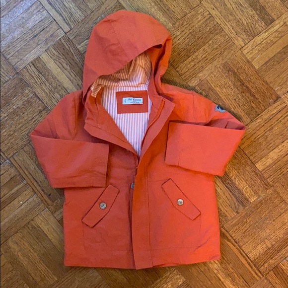 Pili Carter’s - Picture 1 of 1